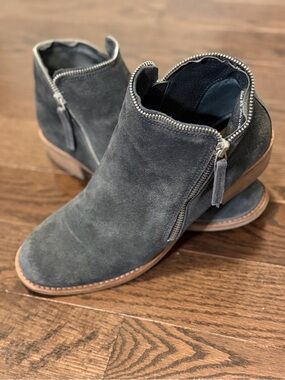 Dolce Vita Sofiya Bootie - 9 1/2